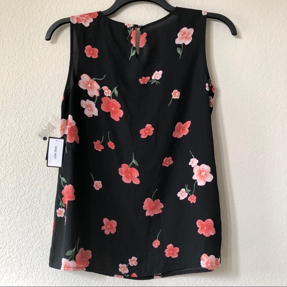 NWT! Nine West Keyhole Floral Sleeveless Blouse Small - Picture 4 of 6